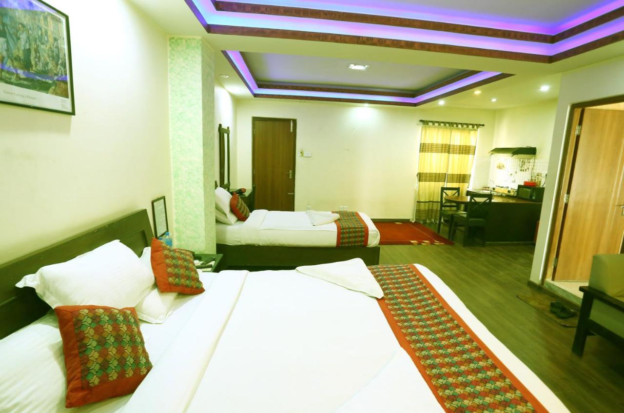 Alpine Hotel & Apartment Kathmandu Luaran gambar