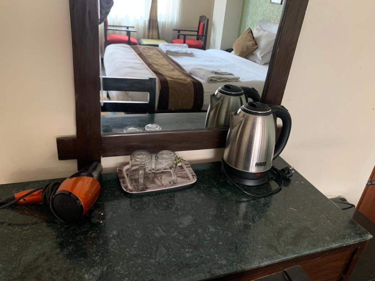 Alpine Hotel & Apartment Kathmandu Luaran gambar