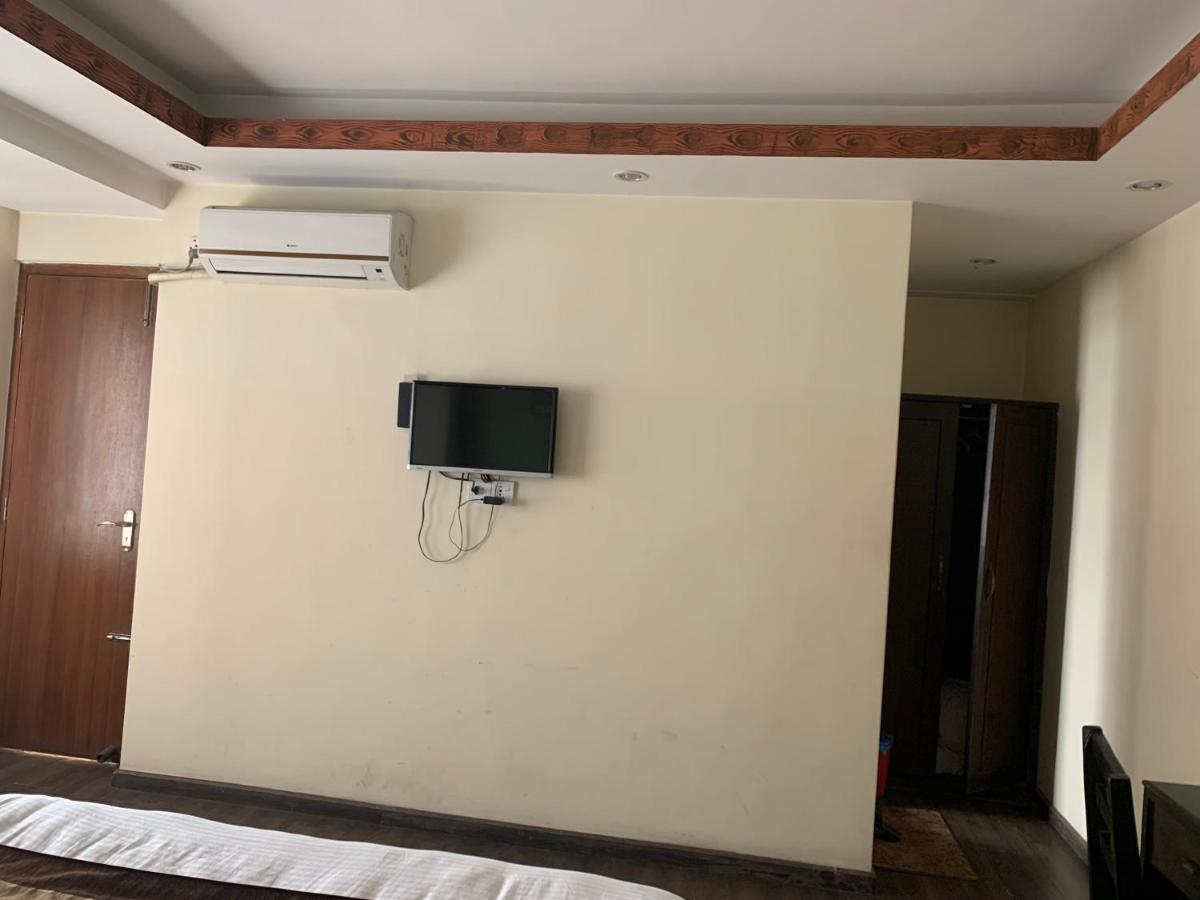 Alpine Hotel & Apartment Kathmandu Luaran gambar
