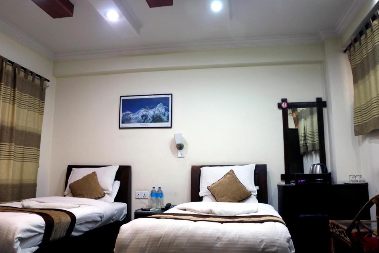 Alpine Hotel & Apartment Kathmandu Luaran gambar
