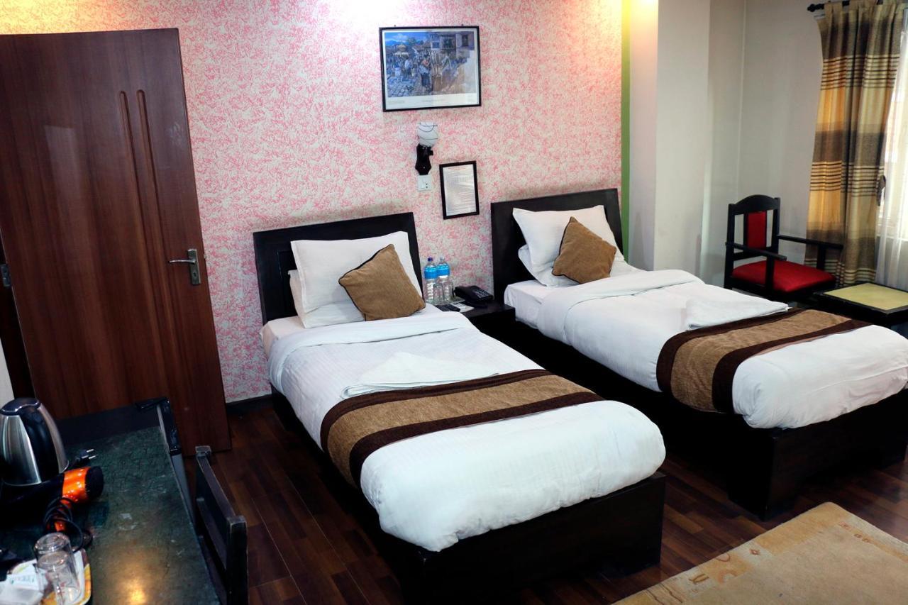 Alpine Hotel & Apartment Kathmandu Luaran gambar
