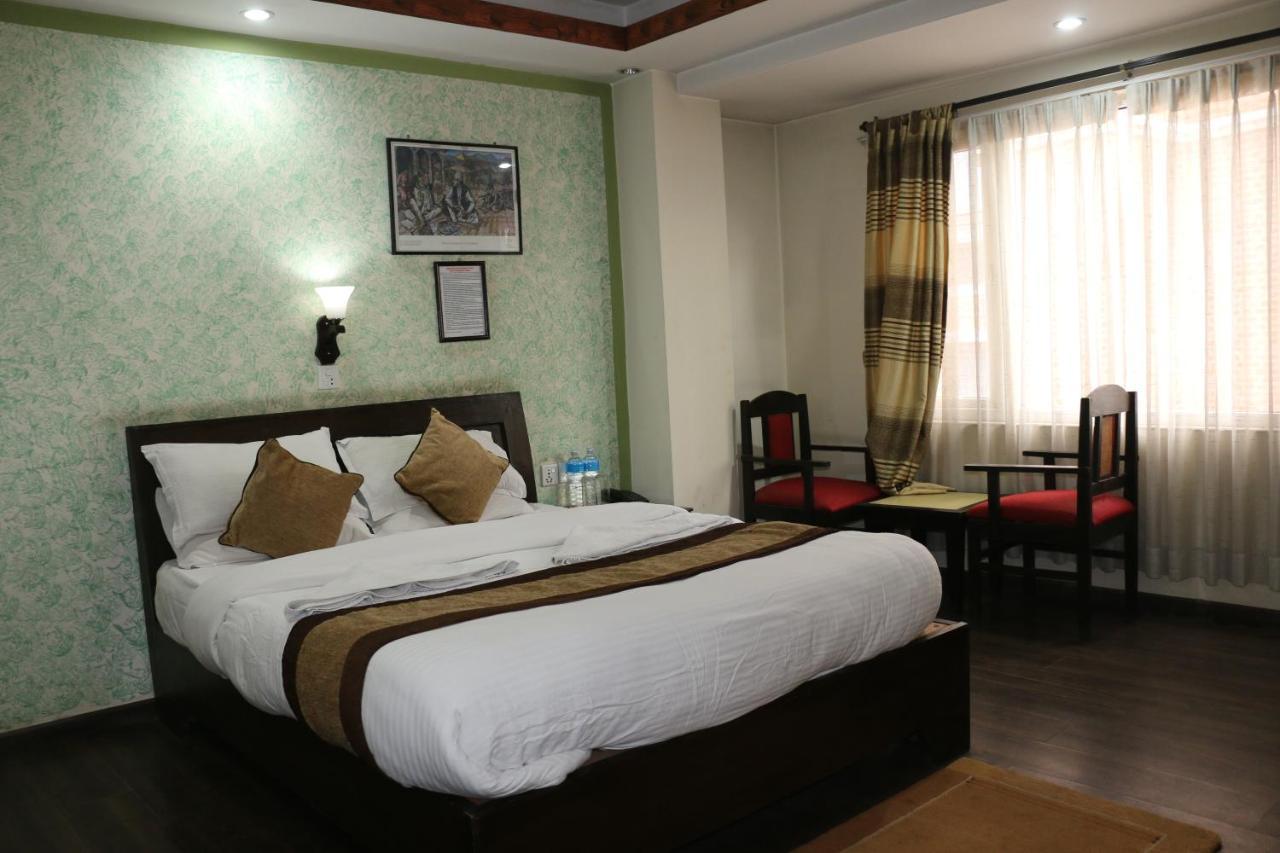 Alpine Hotel & Apartment Kathmandu Luaran gambar
