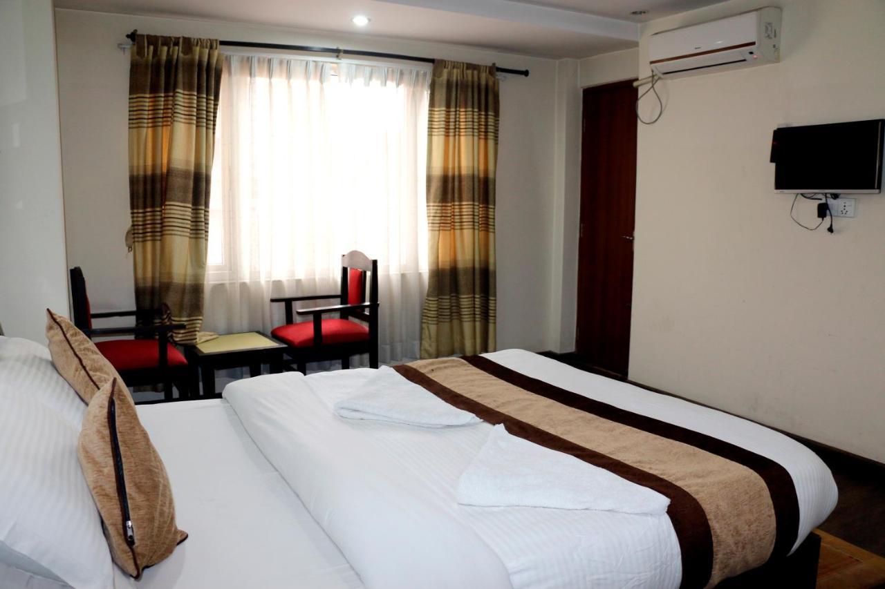 Alpine Hotel & Apartment Kathmandu Luaran gambar