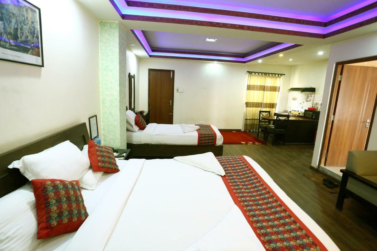 Alpine Hotel & Apartment Kathmandu Luaran gambar